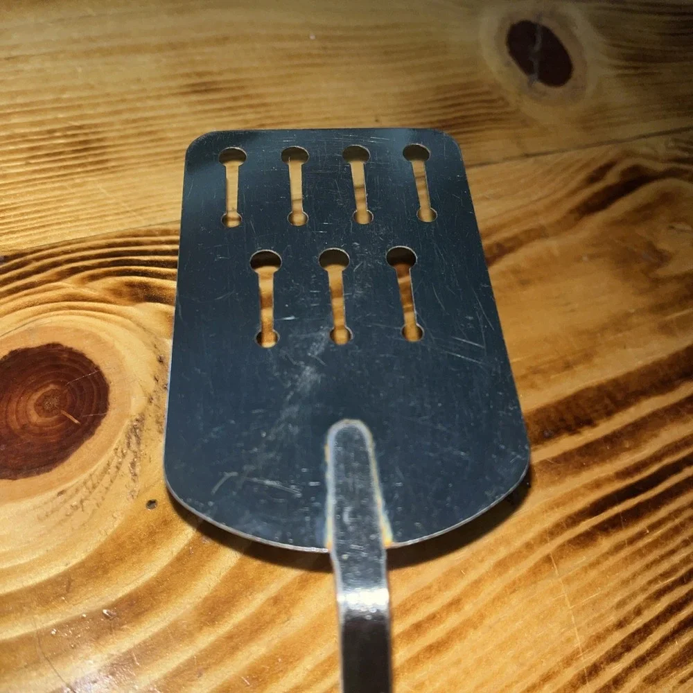 Vintage EKCO Slotted Keyhole Spatula WHITE Handle Chrome Metal Made in USA 12.5